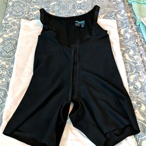 Black Marena Recovery Girdle with High Back